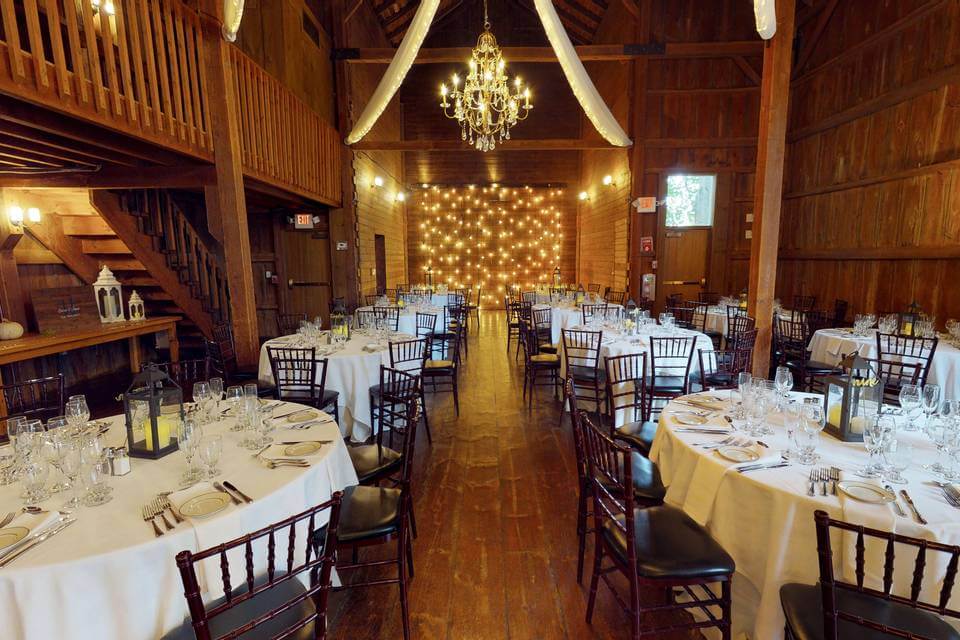 barn wedding venue in CT